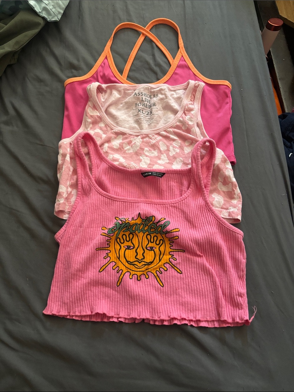 3 Pink Cropped Tank Tops